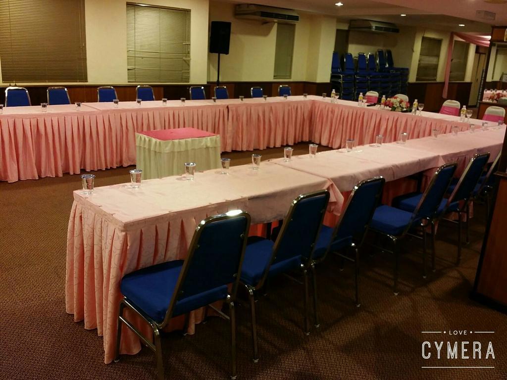 Hotel Sri Garden Sdn. Bhd. Kangar Exterior foto