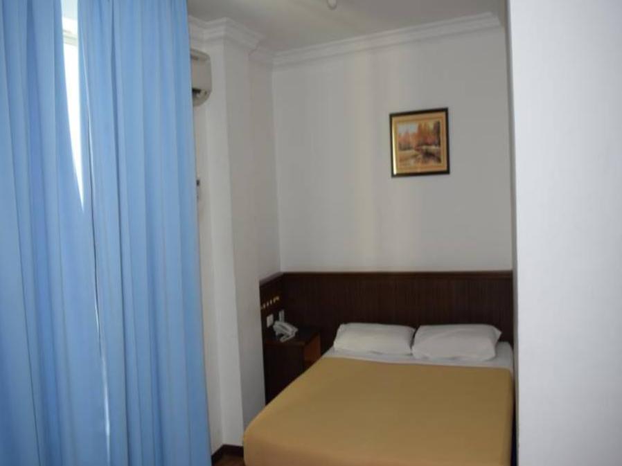 Hotel Sri Garden Sdn. Bhd. Kangar Exterior foto
